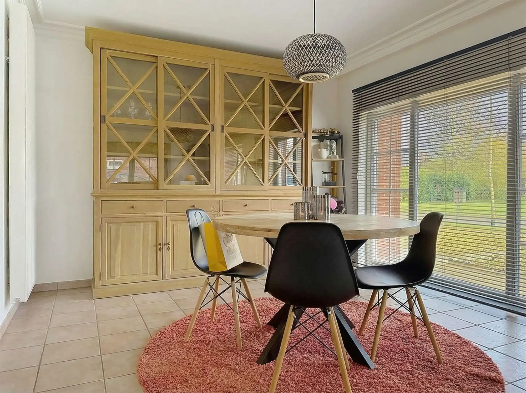 Energiezuinige woning in rustige straat in Landen te koop! foto 8