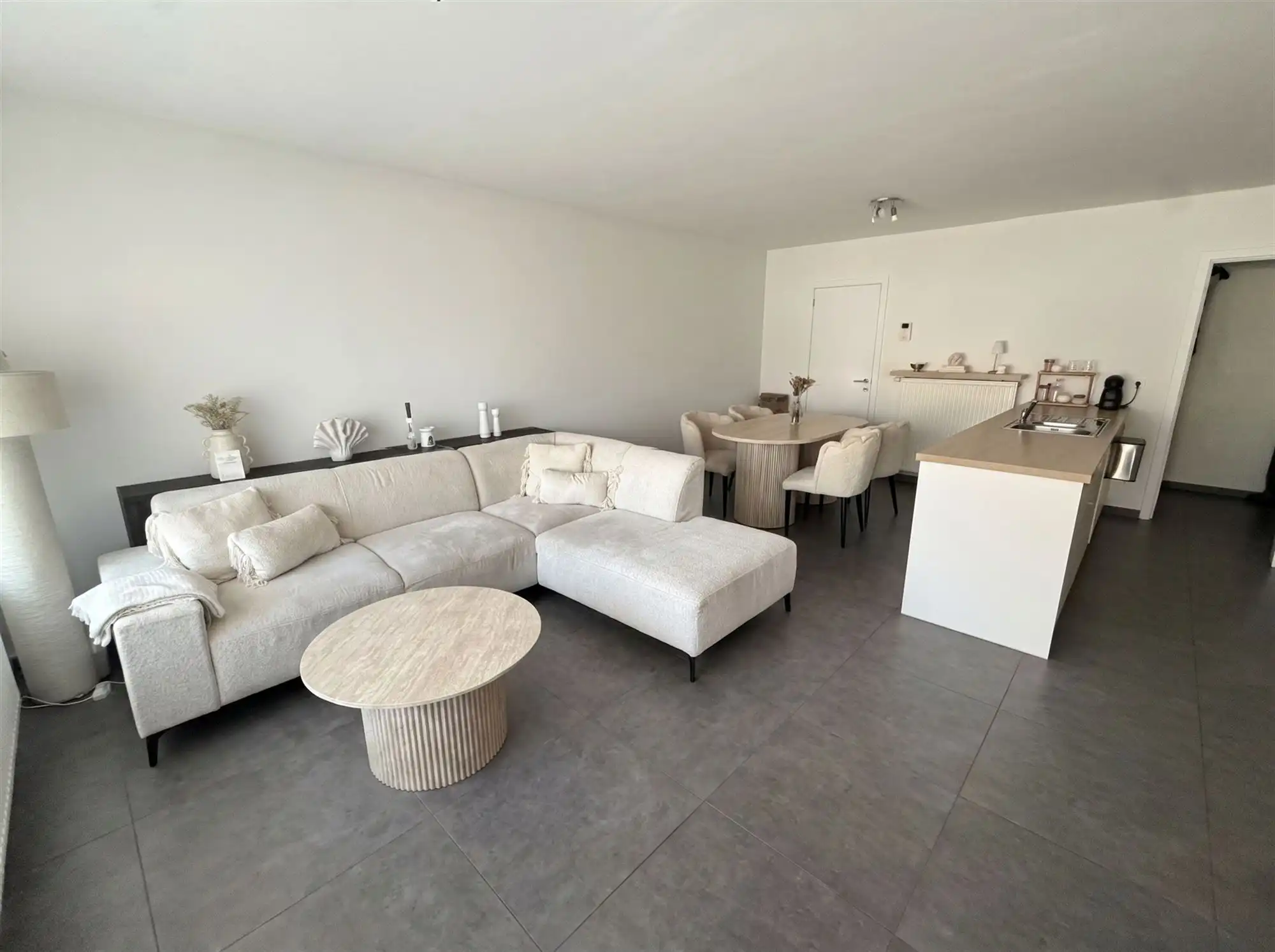 Zeer tof en afgewerkt duplexappartement foto 6