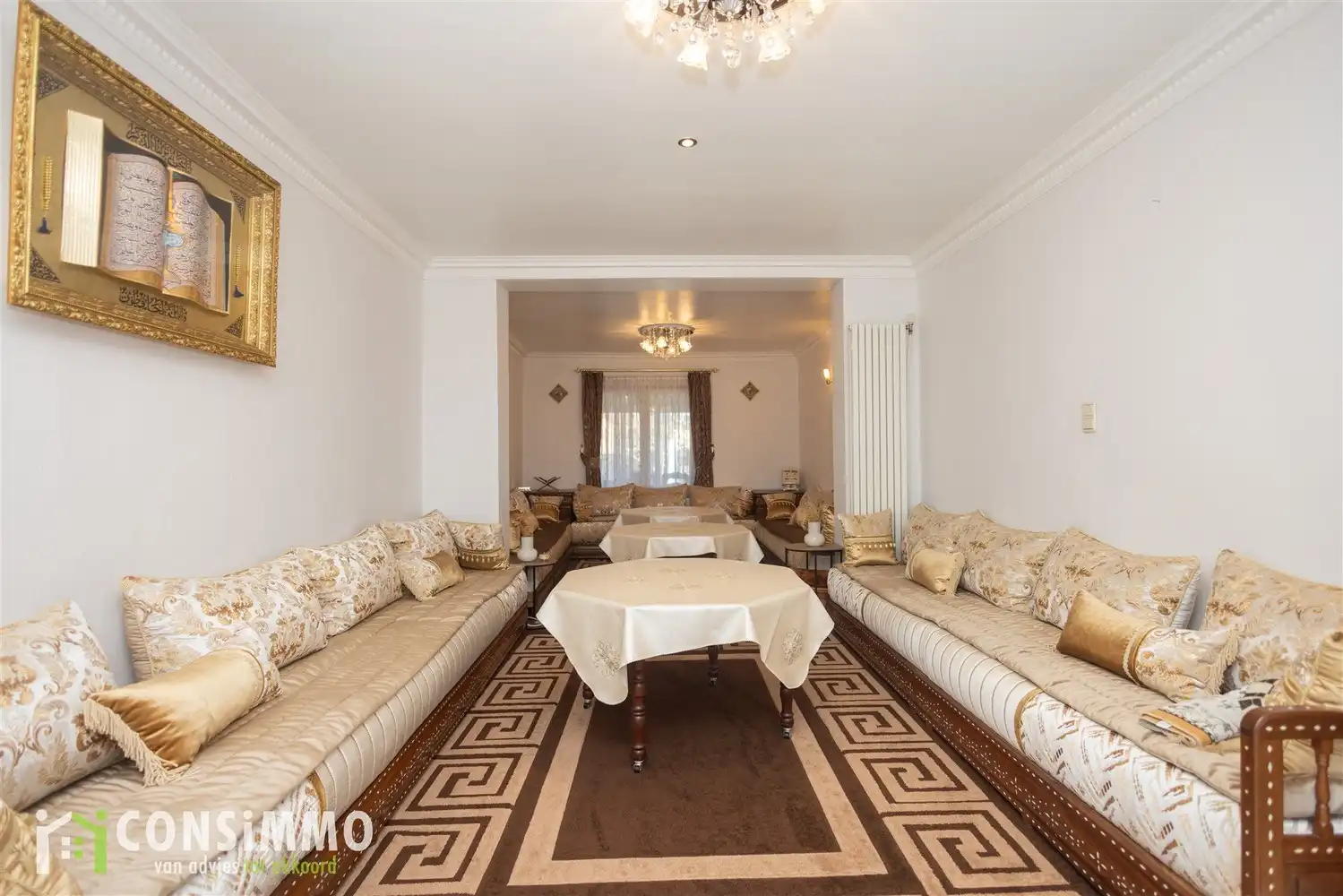 Instapklare en ruime woning met 5 slaapkamers in Genk foto 4