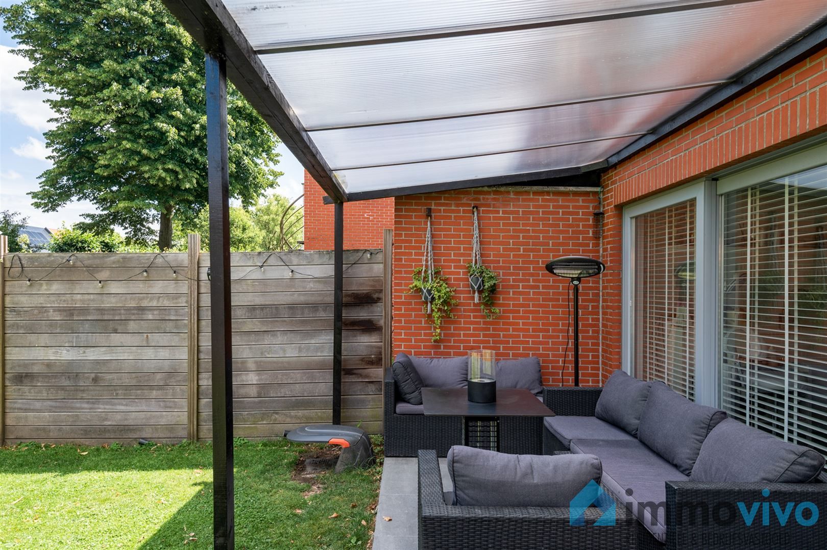 Gerenoveerde woning met prachtige tuin op toplocatie in Edegem foto 7