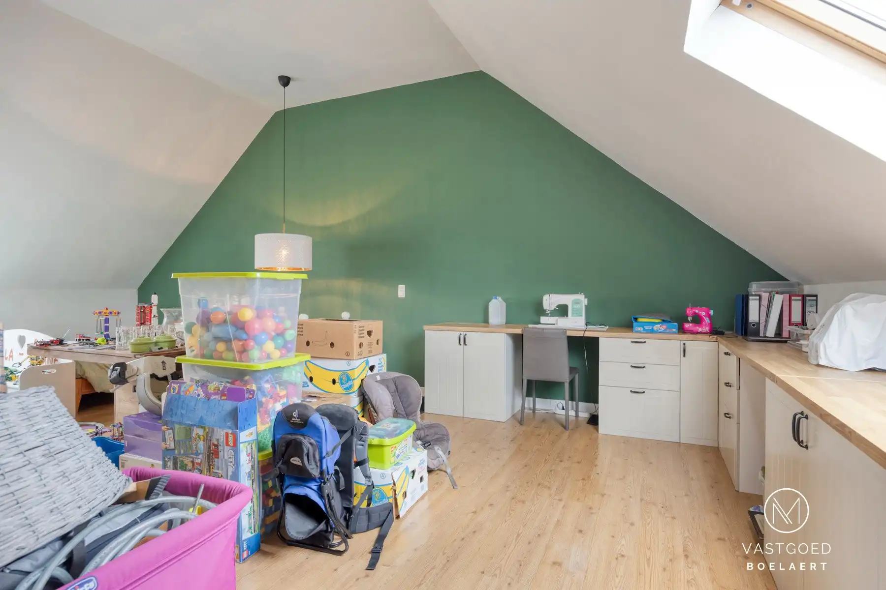 Ruime gezinswoning met tuin en garage te Haaltert foto 23