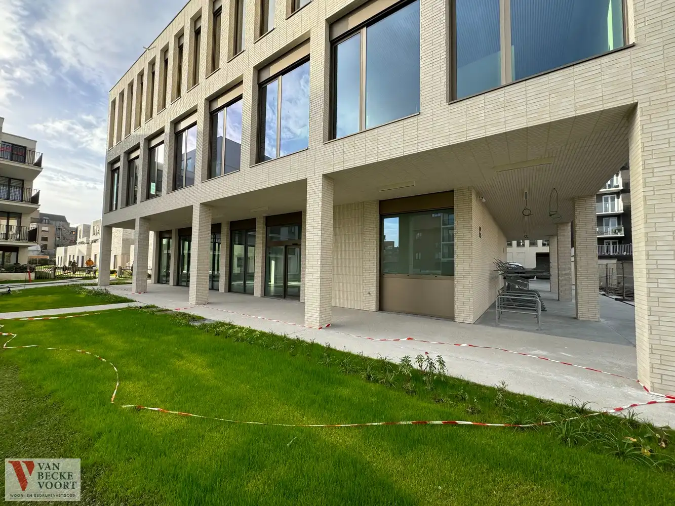 Restaurant 139m² in nieuwbouwresidentie foto 11