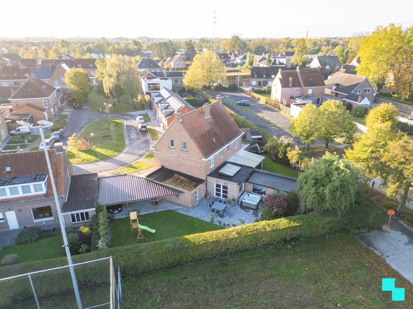 Instapklare HOB met dubbele garage nabij centrum Rumbeke foto 3