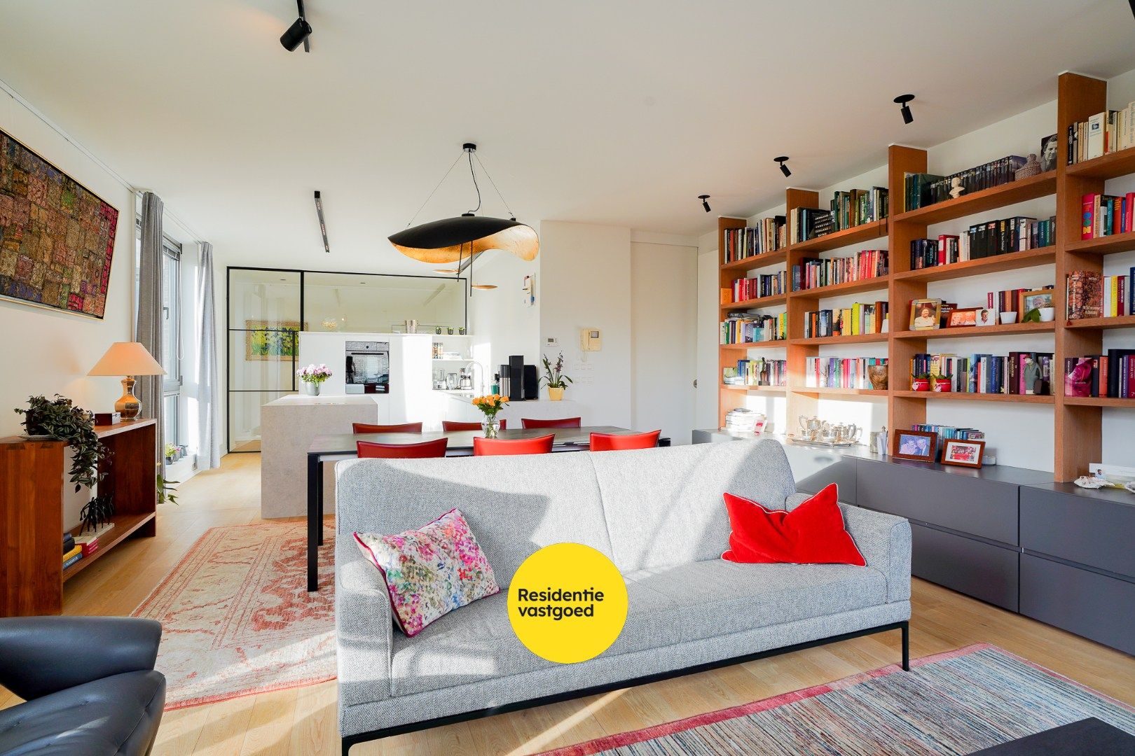 Exclusief wonen aan het Koningin Astridpark – stijlvol appartement met uitzonderlijk terras foto 2