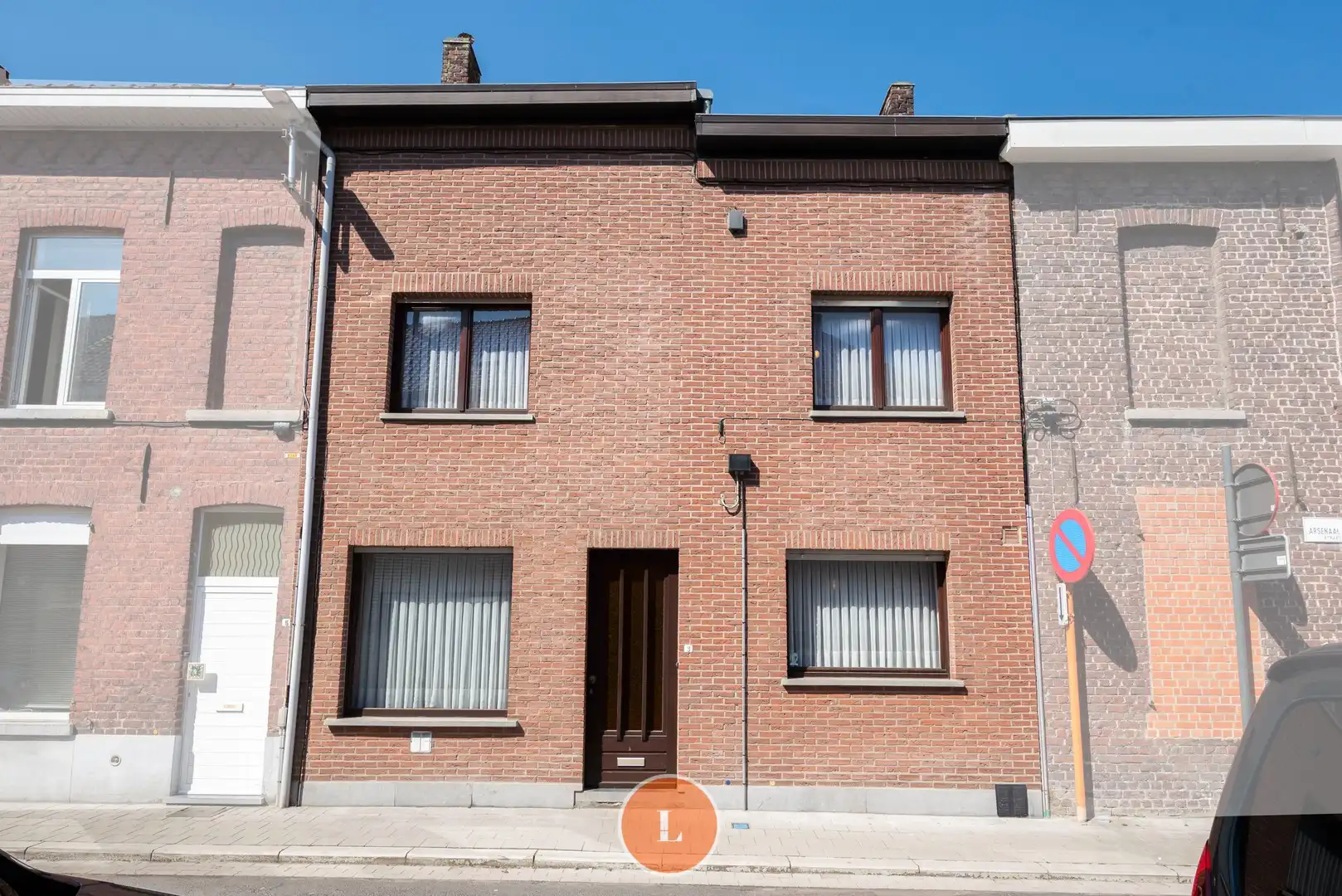 Te renoveren woning in centrum Menen foto {{pictureIndex}}