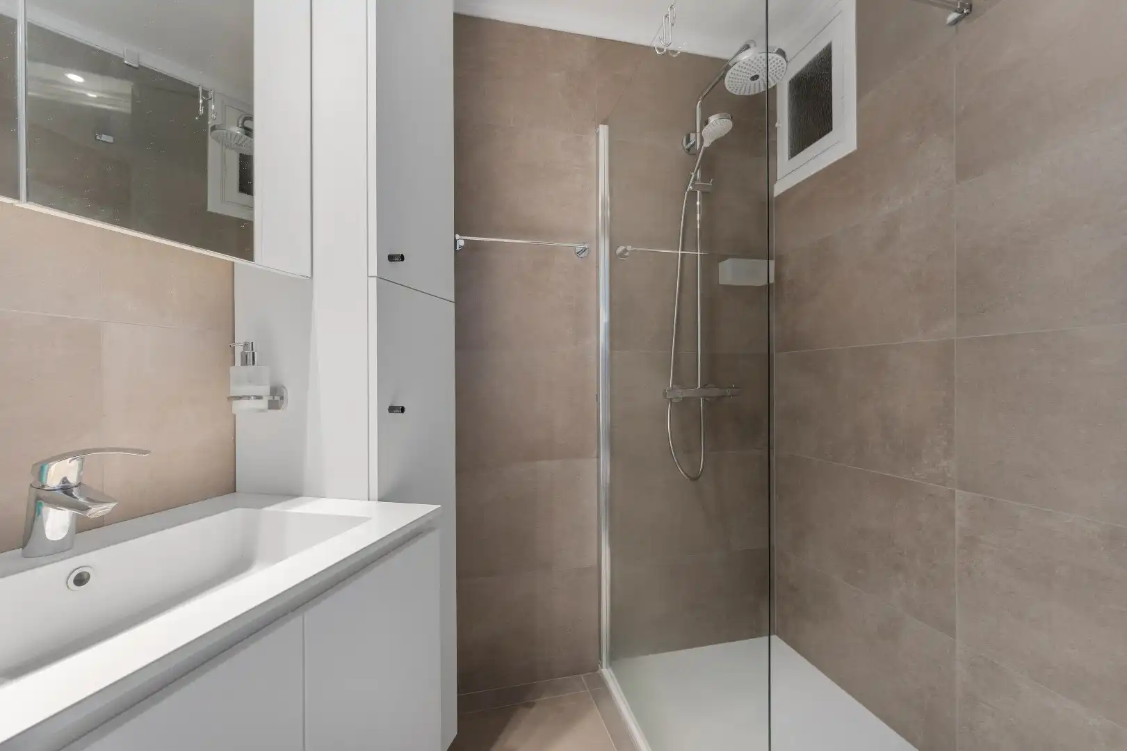 Appartement op Albertstrand met uitstekend zicht op zee foto 9