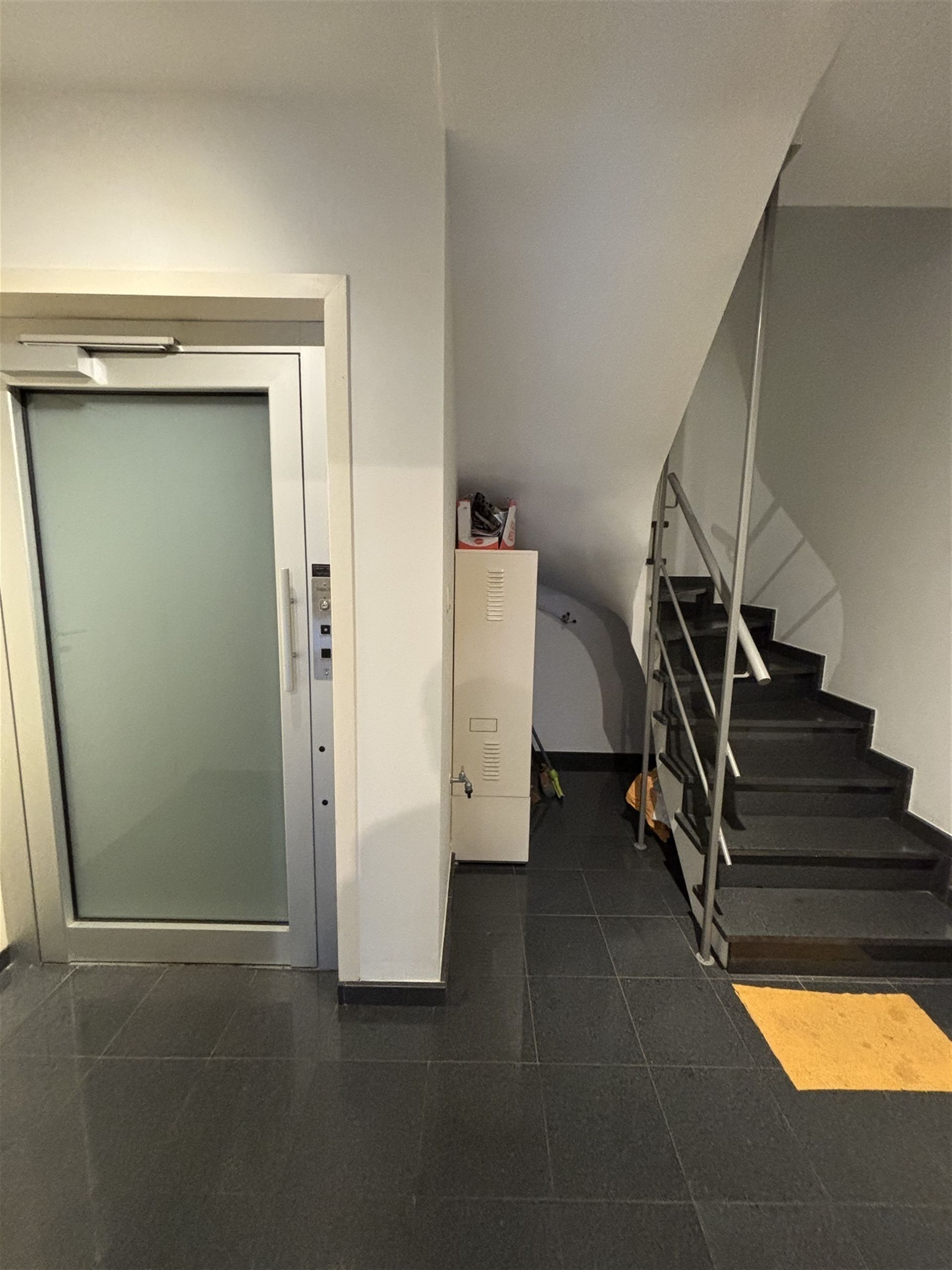 Modern appartement met 2 slaapkamers nabij centrum Wemmel foto 14