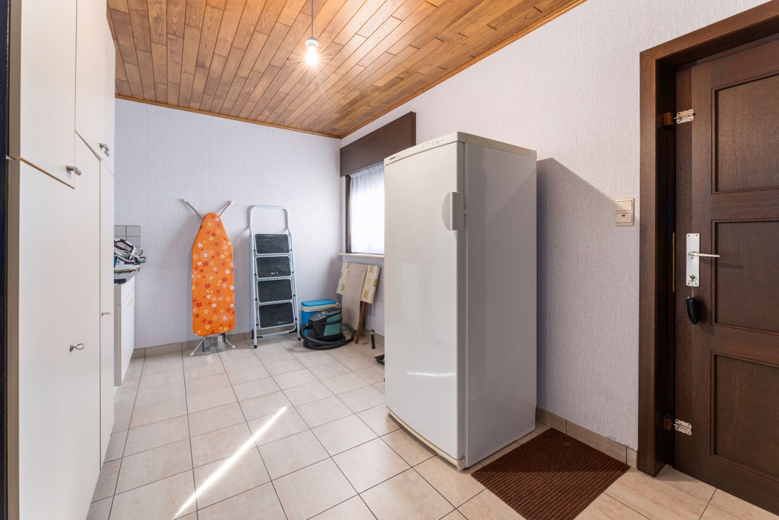 Villa met opslagruimte te huur foto 10