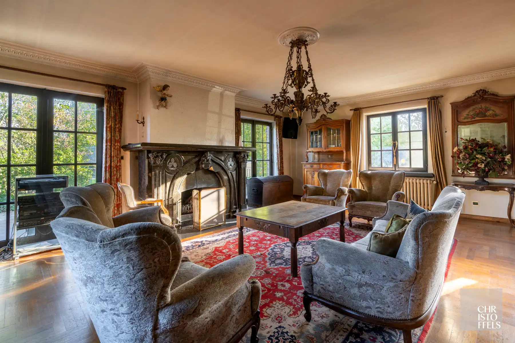 Te renoveren landhuis met bijgebouw van ca 70m² op perceel van 1.390 m²  foto 2