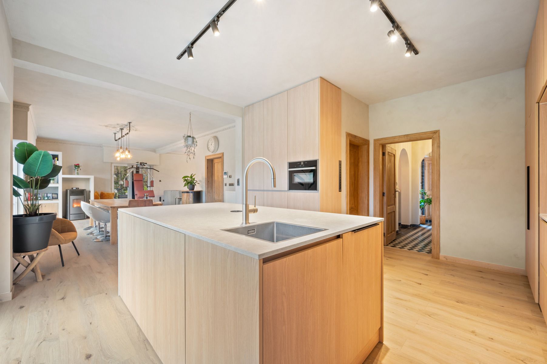 Unieke kangoeroe-woning in het centrum van BEERZEL foto 6