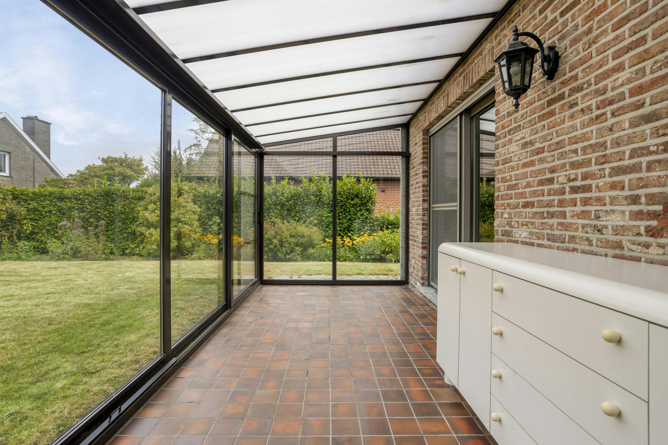Instapklare woning in de Kardinaal Cardijnlaan te Izegem  foto 15