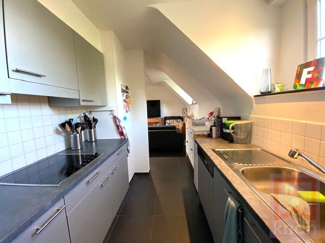 Keurig instapklaar duplex/dakappartement met 2slpk, terras, autostaanpl en berging nabij centrum Geel foto 9