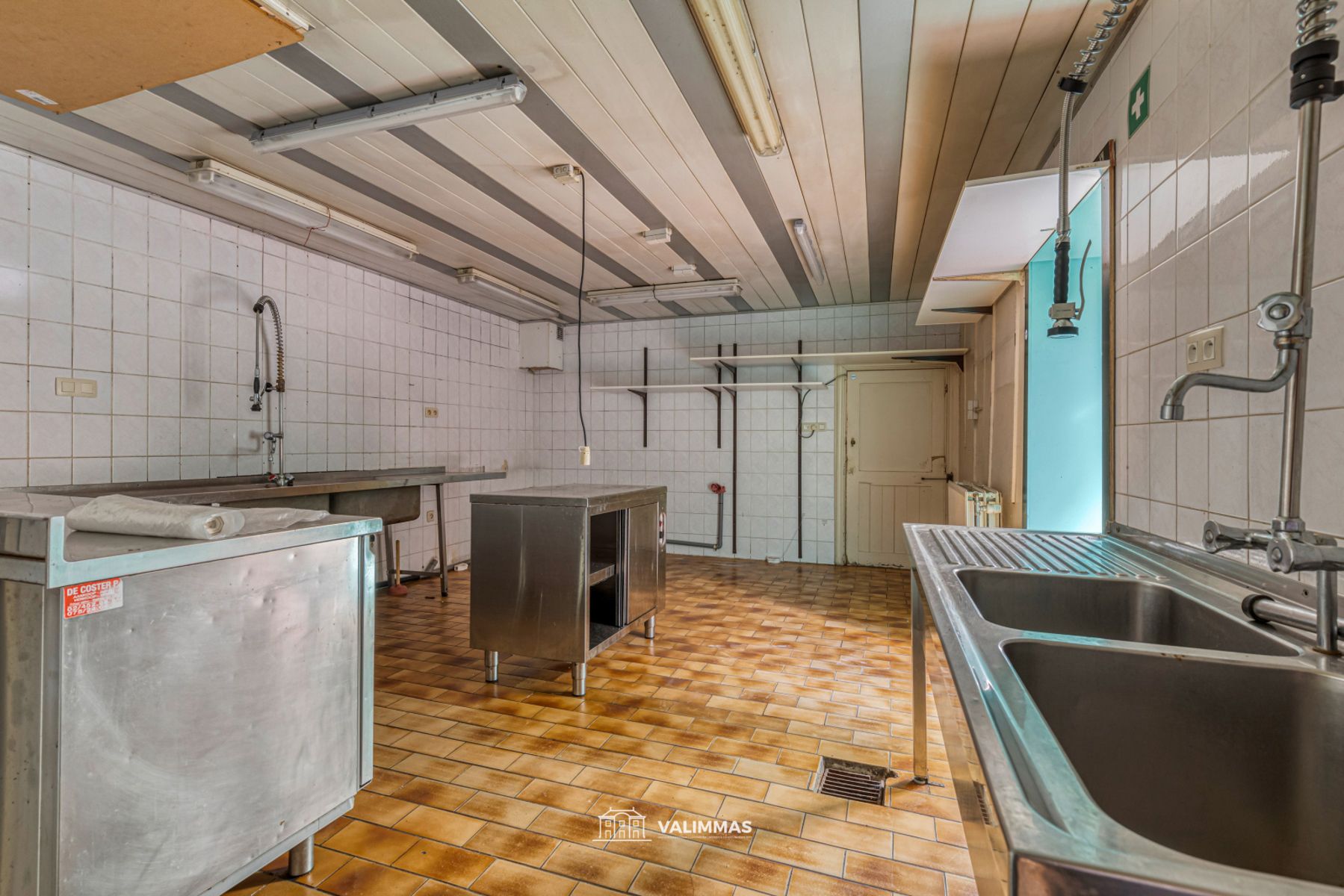 Centrum Asse: ruime handelswoning met terras en grote garage foto 17