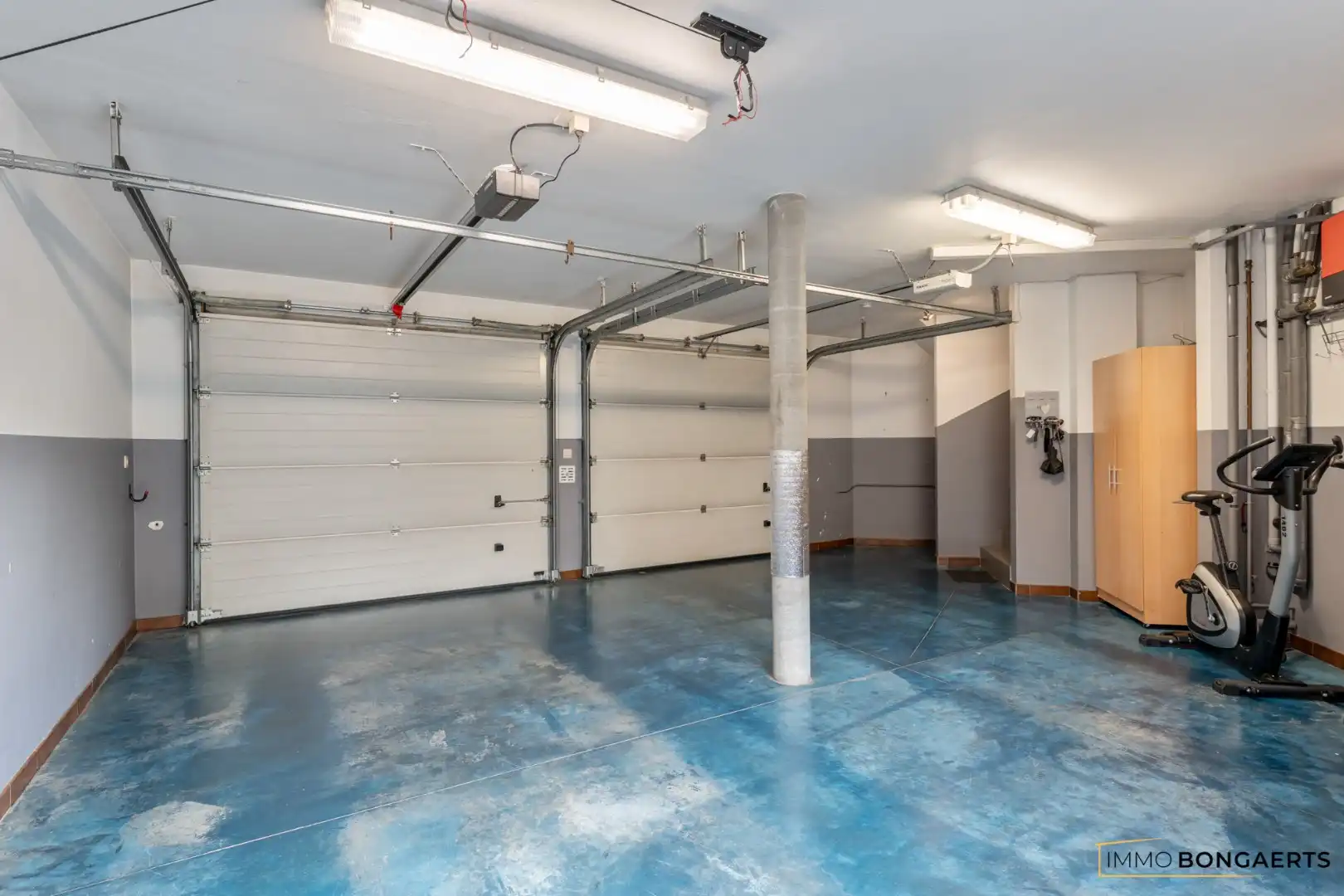 Ruime woning met 3 slaapkamers foto 29