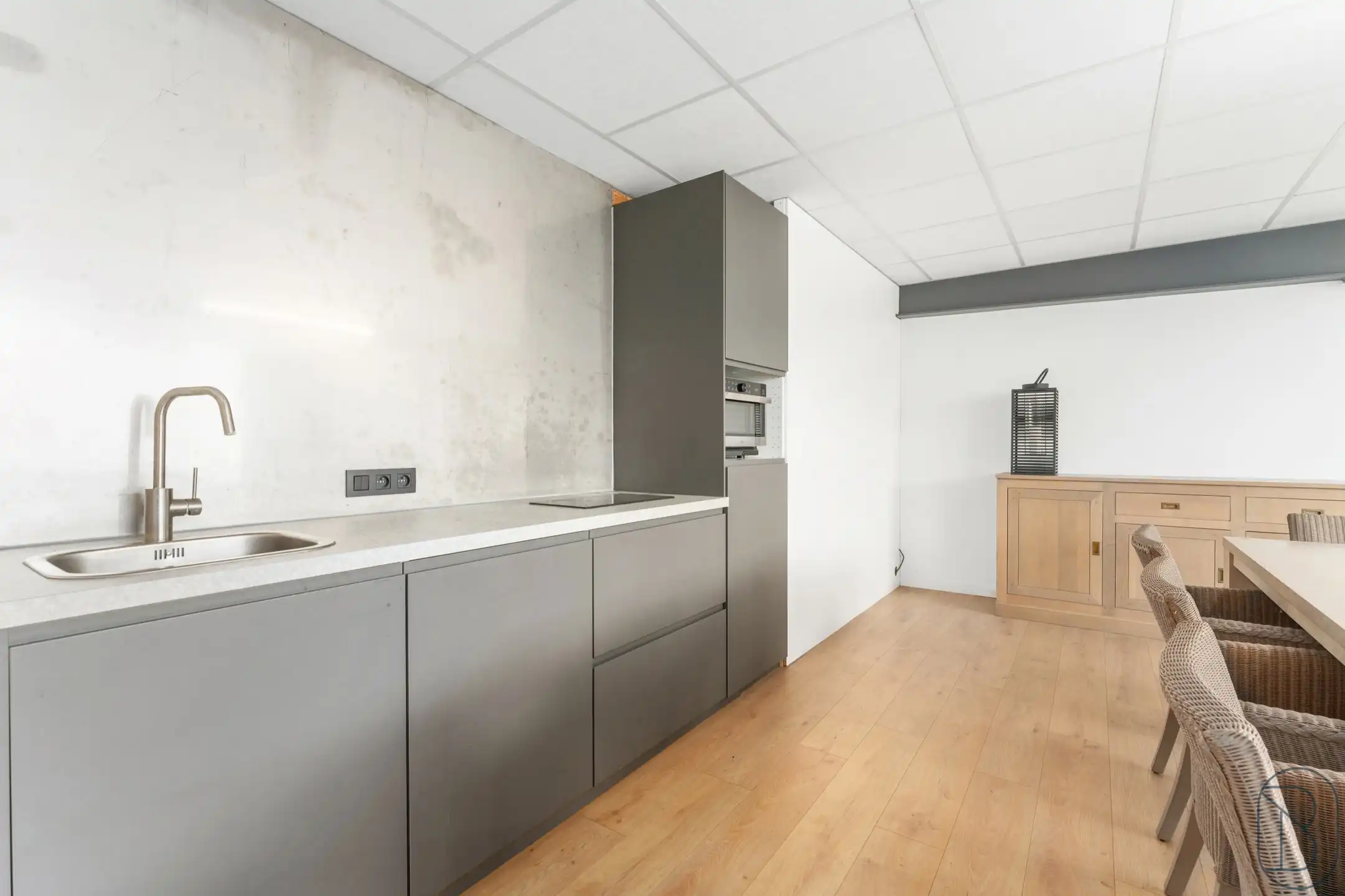 Leuke KMO-unit met woongedeelte foto 15