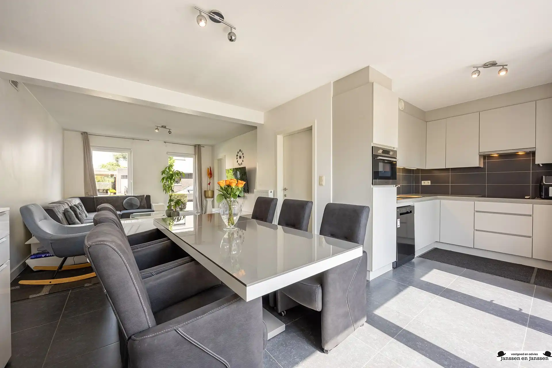Energiezuinige woning met 3 slaapkamers in Loenhout!  foto 10