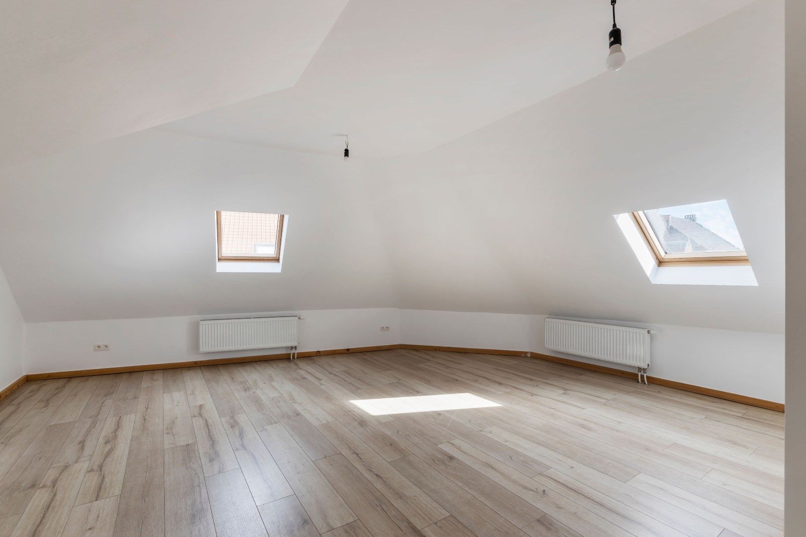 Exclusieve herenwoning met 4 entiteiten op toplocatie te Hamme! foto 10