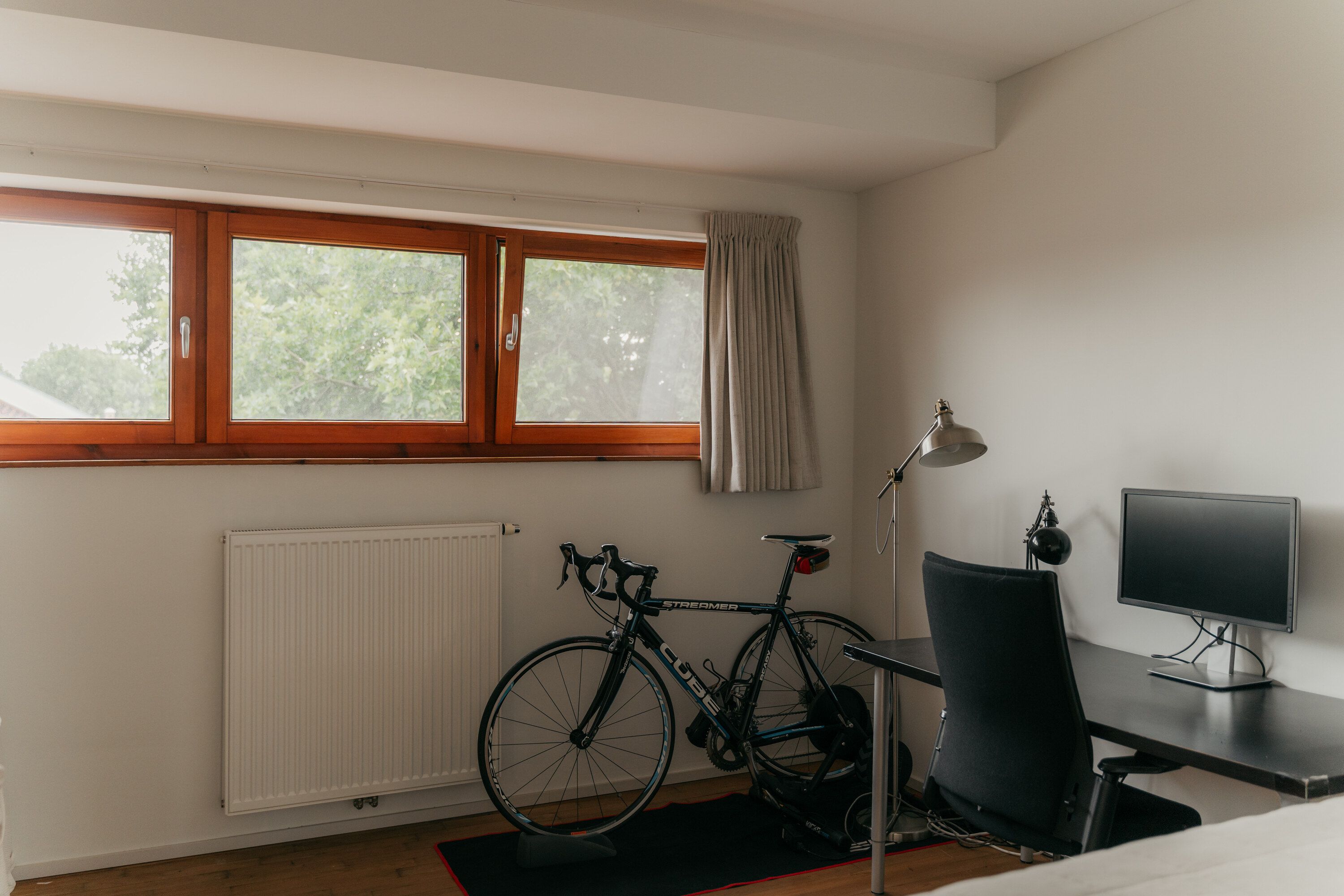 Back to SCHOOL(STRAAT): gerenoveerde woning met 3 slaapkamers, tuin en garage. foto 24