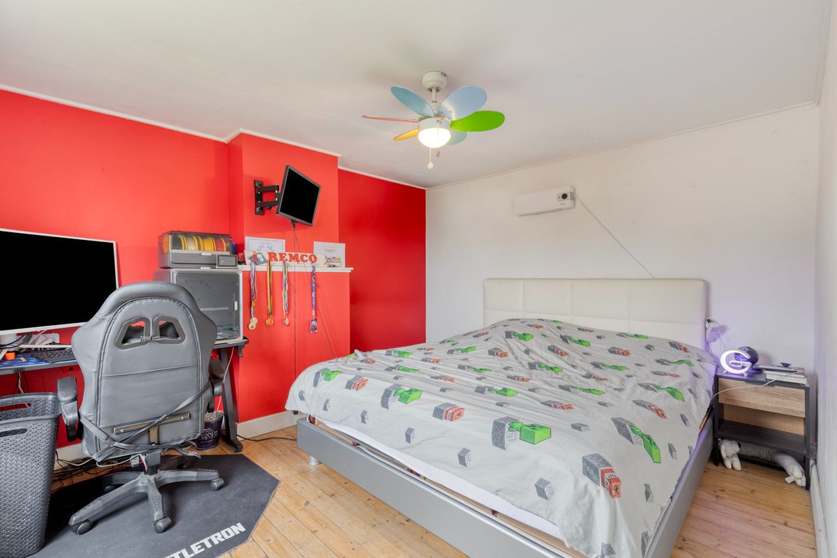 Vrijstaande loftwoning op een perceel van 620 m², 3 slaapkamers en een bijgebouw/schuur foto 16