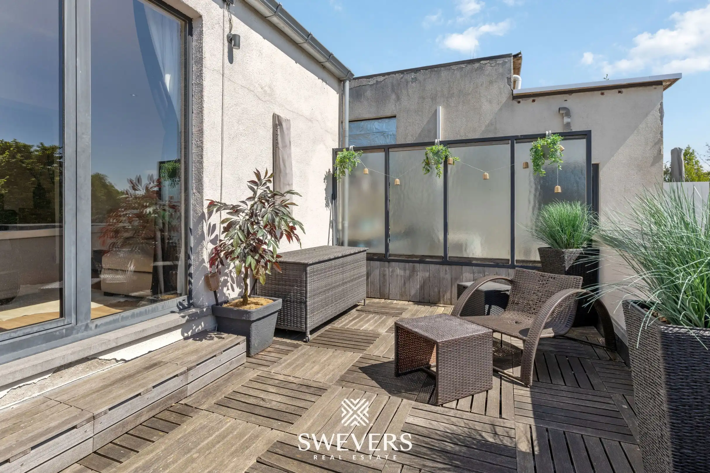 Instapklaar duplex appartement met 2 ruime slaapkamers en zonnig zuidgericht terras in Kermt foto 11
