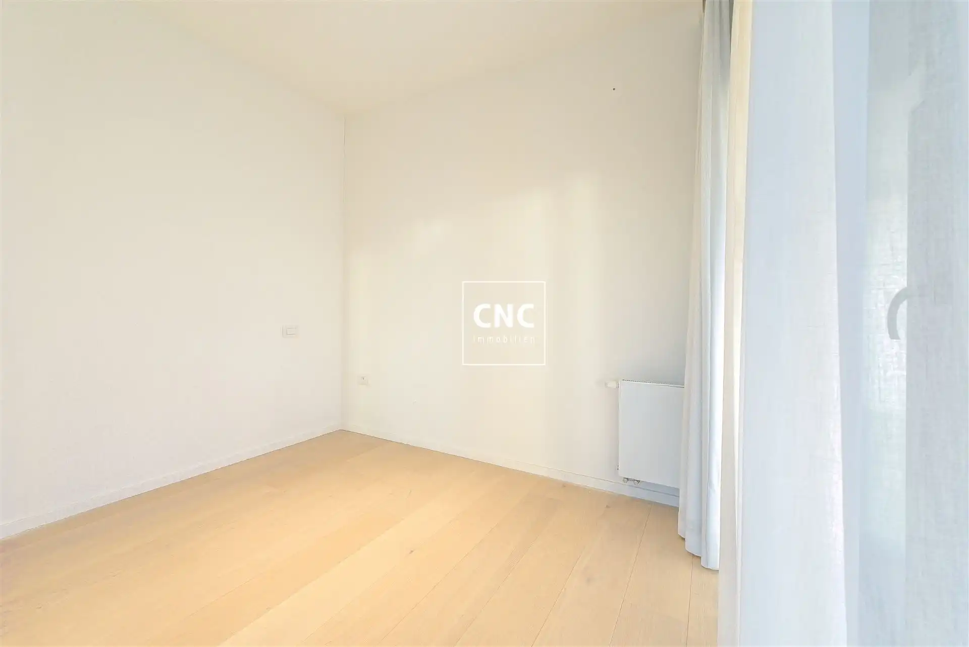 Prachtig instapklaar serviceflat met gigantische zuid-terras foto 7