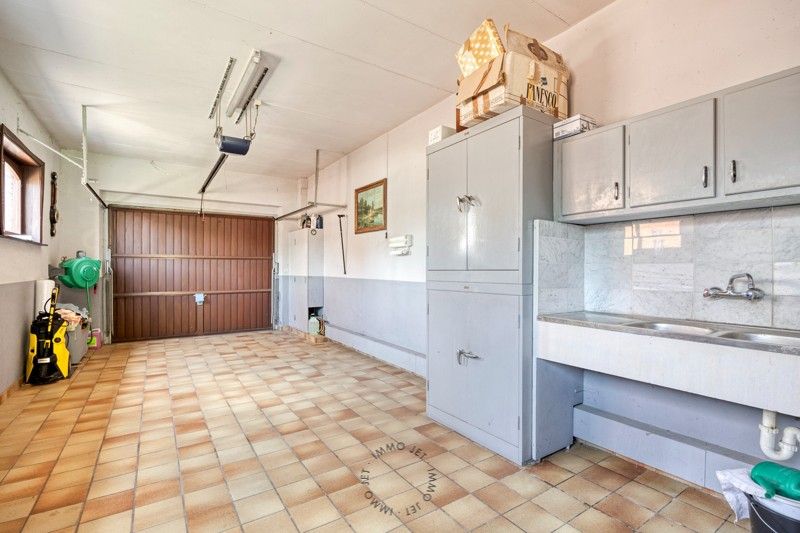 Vrijstaande woning met een uitzonderlijk perceel van 2.850 m² foto 6