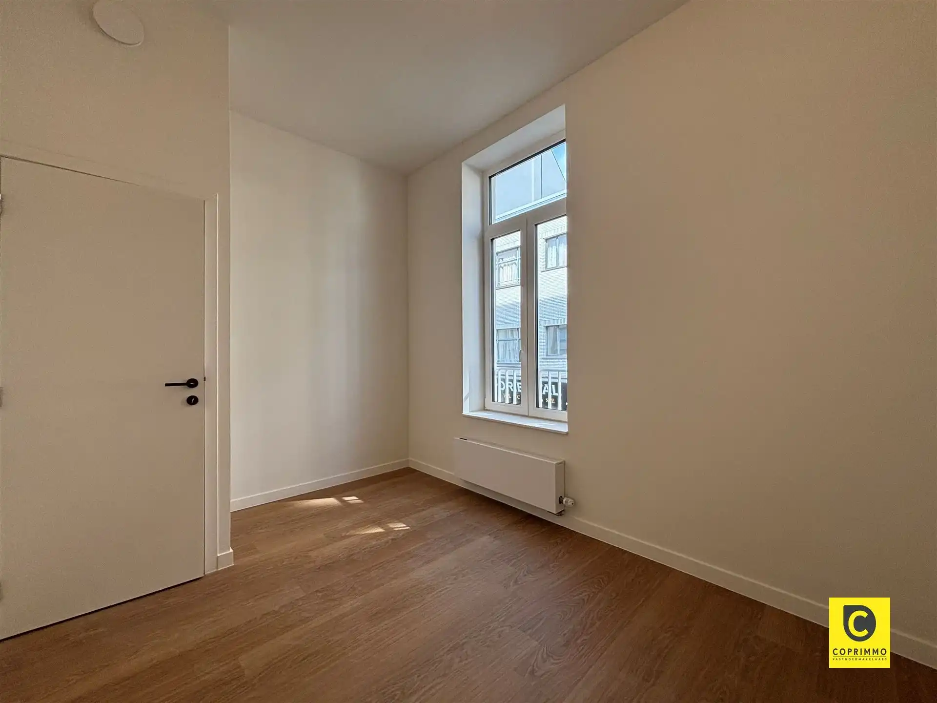 Gerenoveerd 2 slp app met terras! foto 5