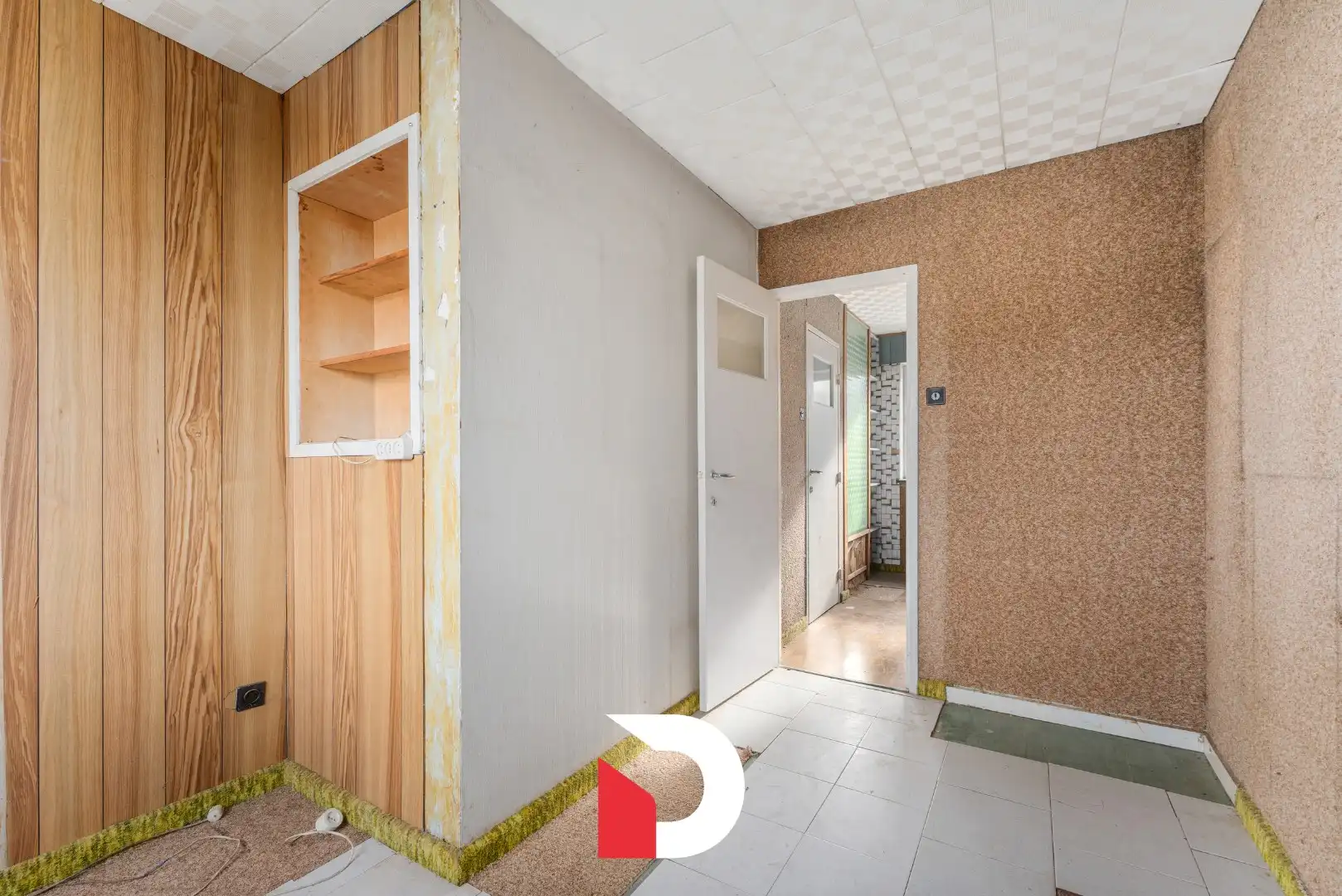 Te renoveren hoekwoning met garage en tuin  foto 13