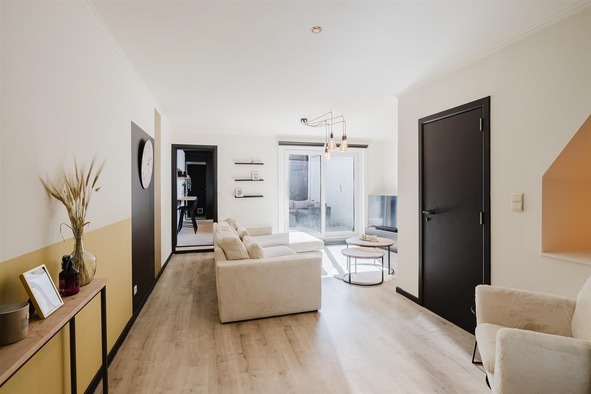 Prachtige gerenoveerde woning met 3 slks op topligging foto 4