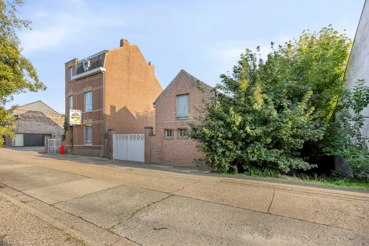 RUSTIG GELEGEN HOEVEWONING MET 3 SLK EN BIJHORENDE STALLINGEN OP 29A83CA TE RIEMST. foto 40