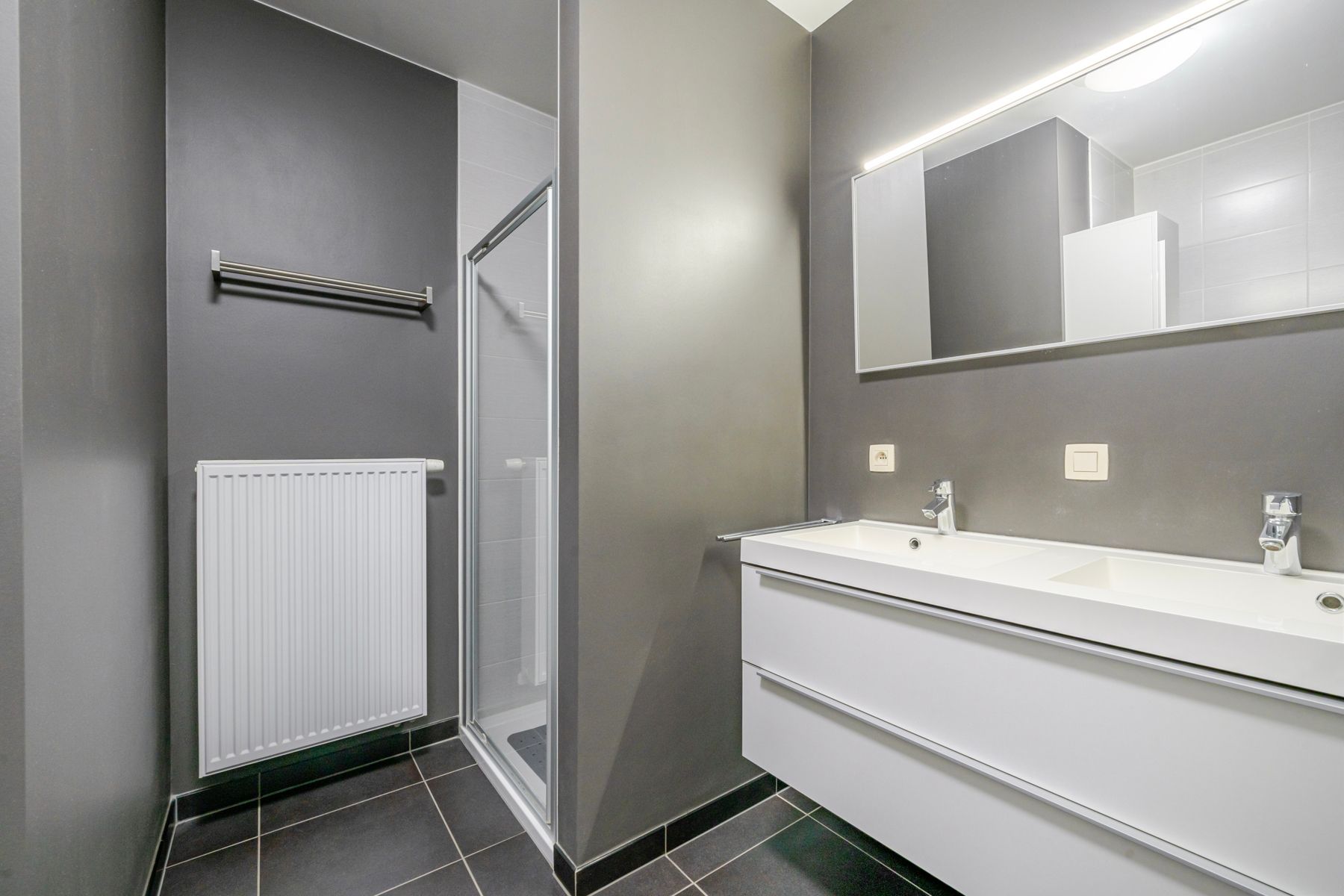 Energiezuinig en instapklaar appartement in centrum Torhout! foto 9