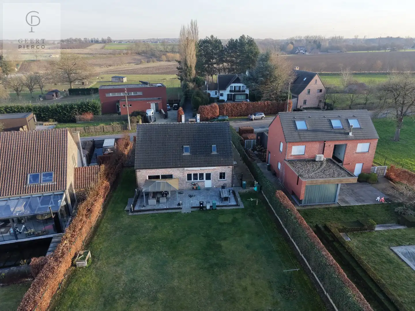 Knappe villa op 22are 93ca foto 35