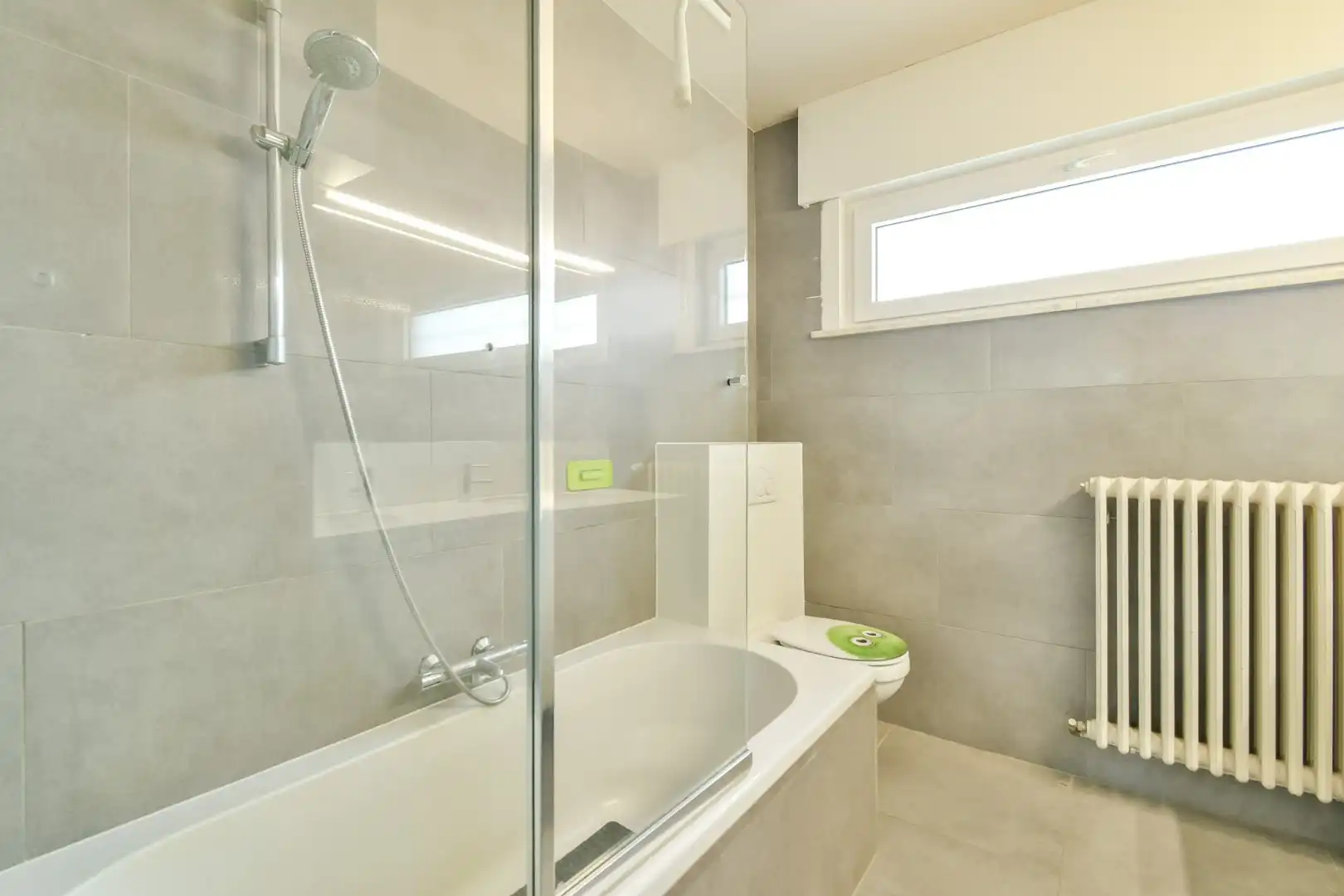 Licht en ruim wonen in Hooglede: instapklare woning! foto 16