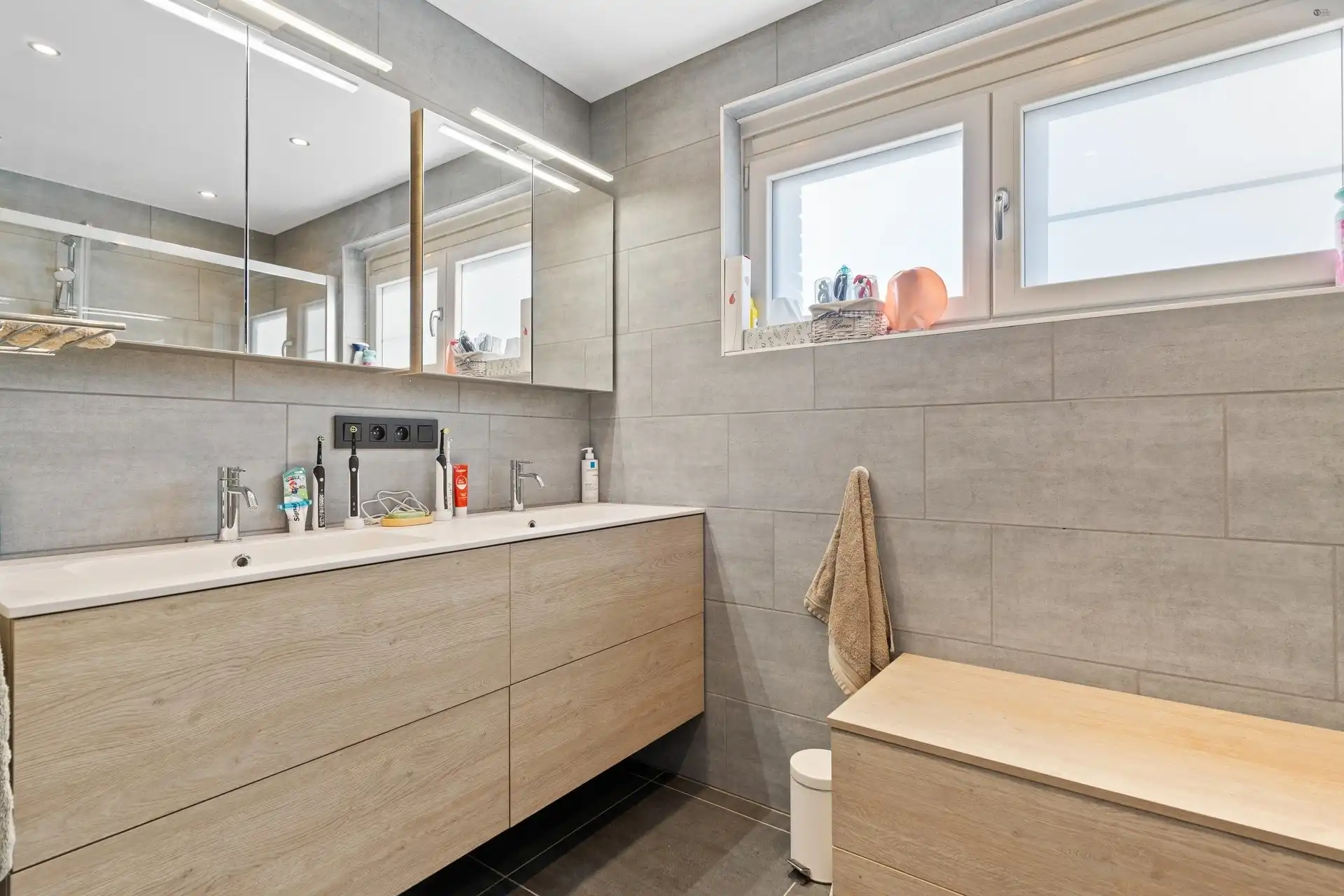 instapklare woning met heel wat mogelijkheden foto 13