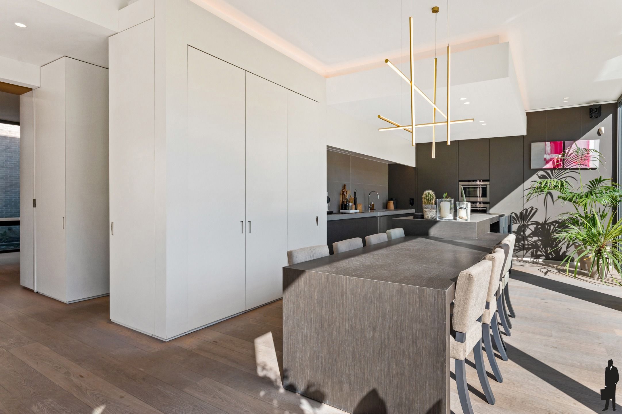 Luxueuze villa te koop in doodlopende straat foto 24