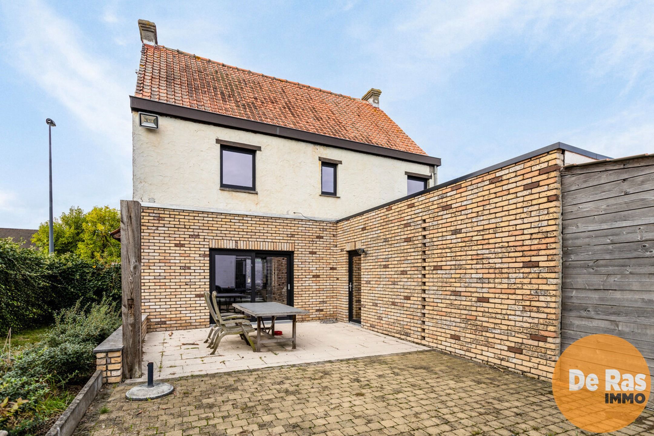 MASSEMEN - Landelijke woning met magazijn/ paardenstal foto 18