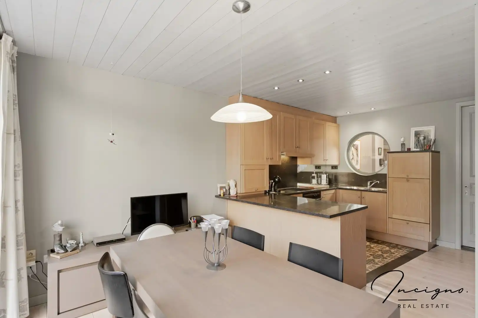 Karaktervolle rijwoning met garage in het centrum van Aarschot foto 8