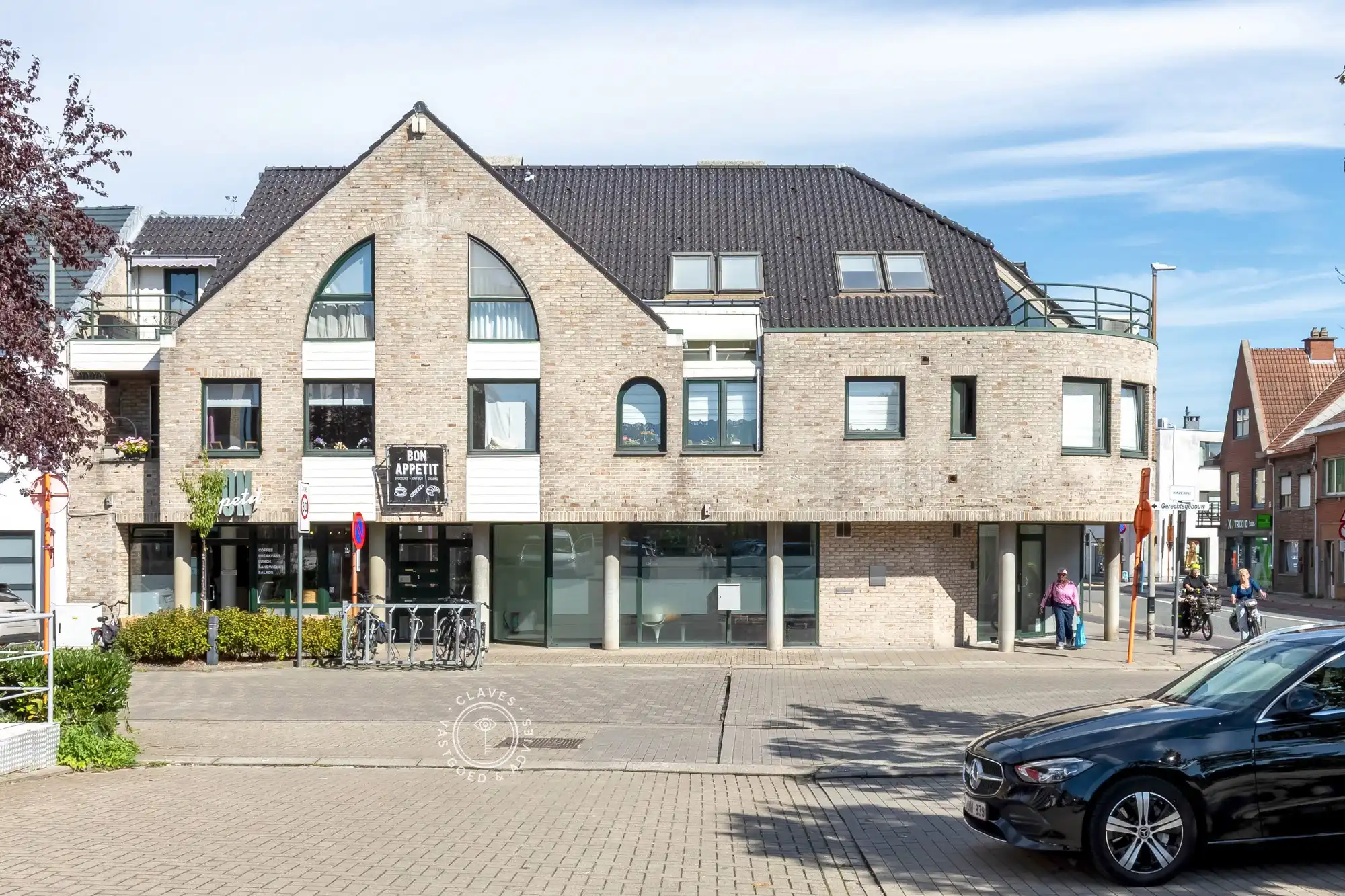 Gezellig 1-slaapkamerappartement met 2 terrassen en autostaanplaats foto 17