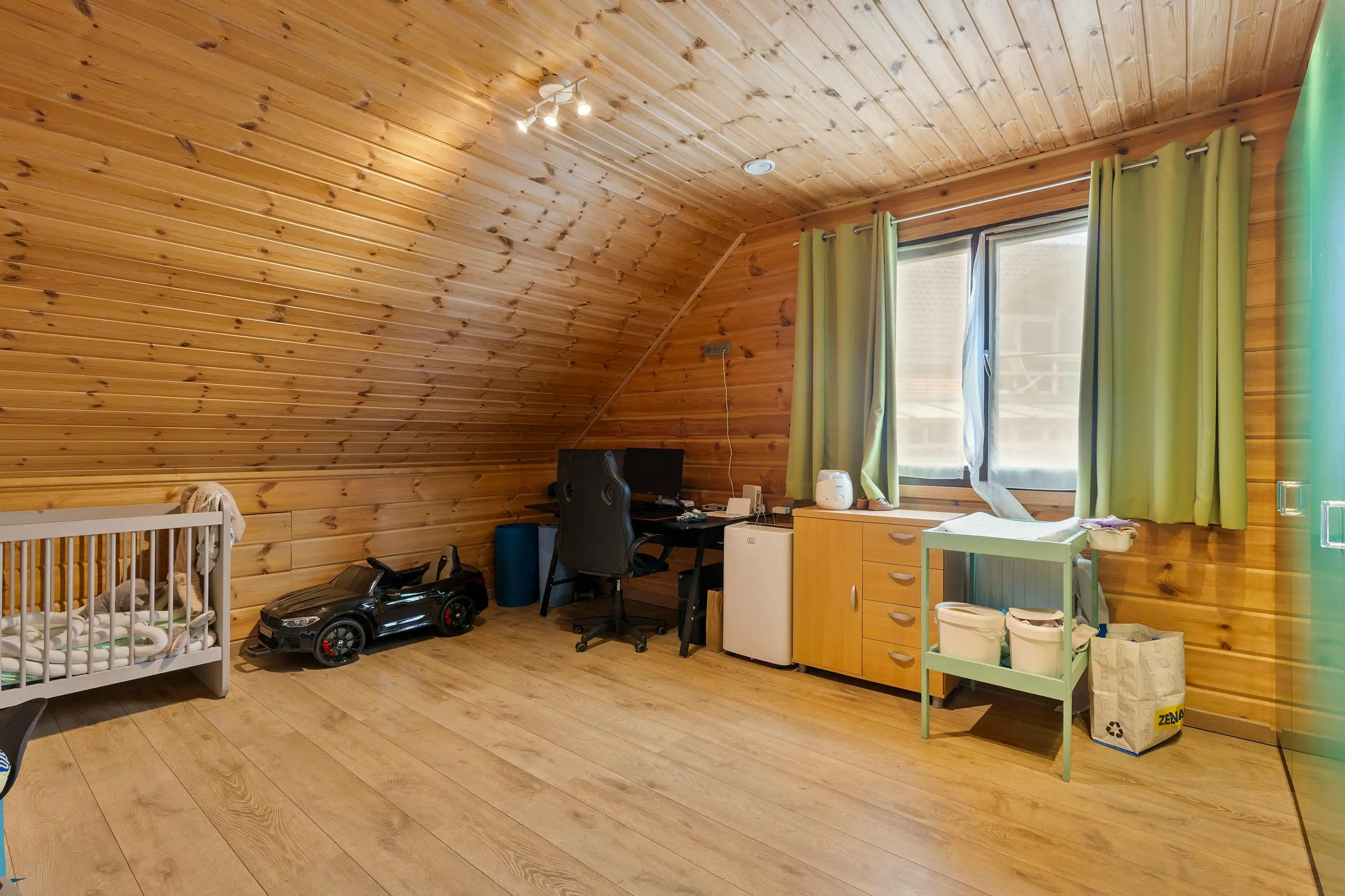 Charmant huis met gastenverblijf te koop in Brakel foto 11