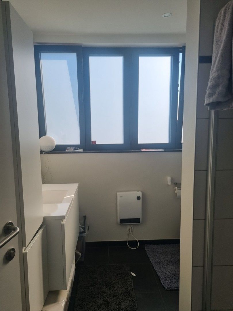 Gezellige studio te huur in centrum Eeklo foto 10