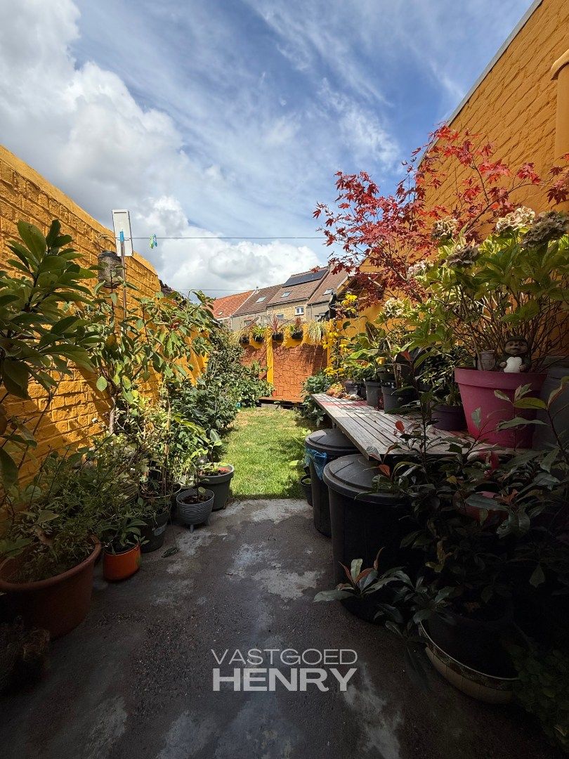 Ideale starterswoning hartje Veurne foto 13