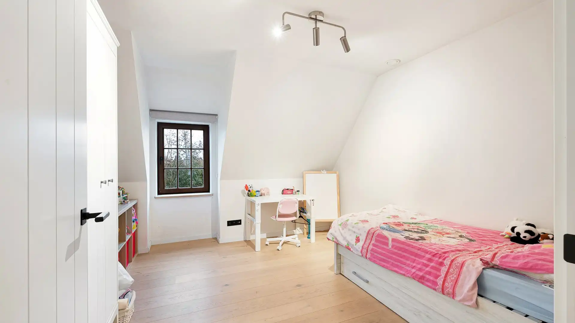Stijlvolle villa in het mooie Moerkerke (Damme) foto 19