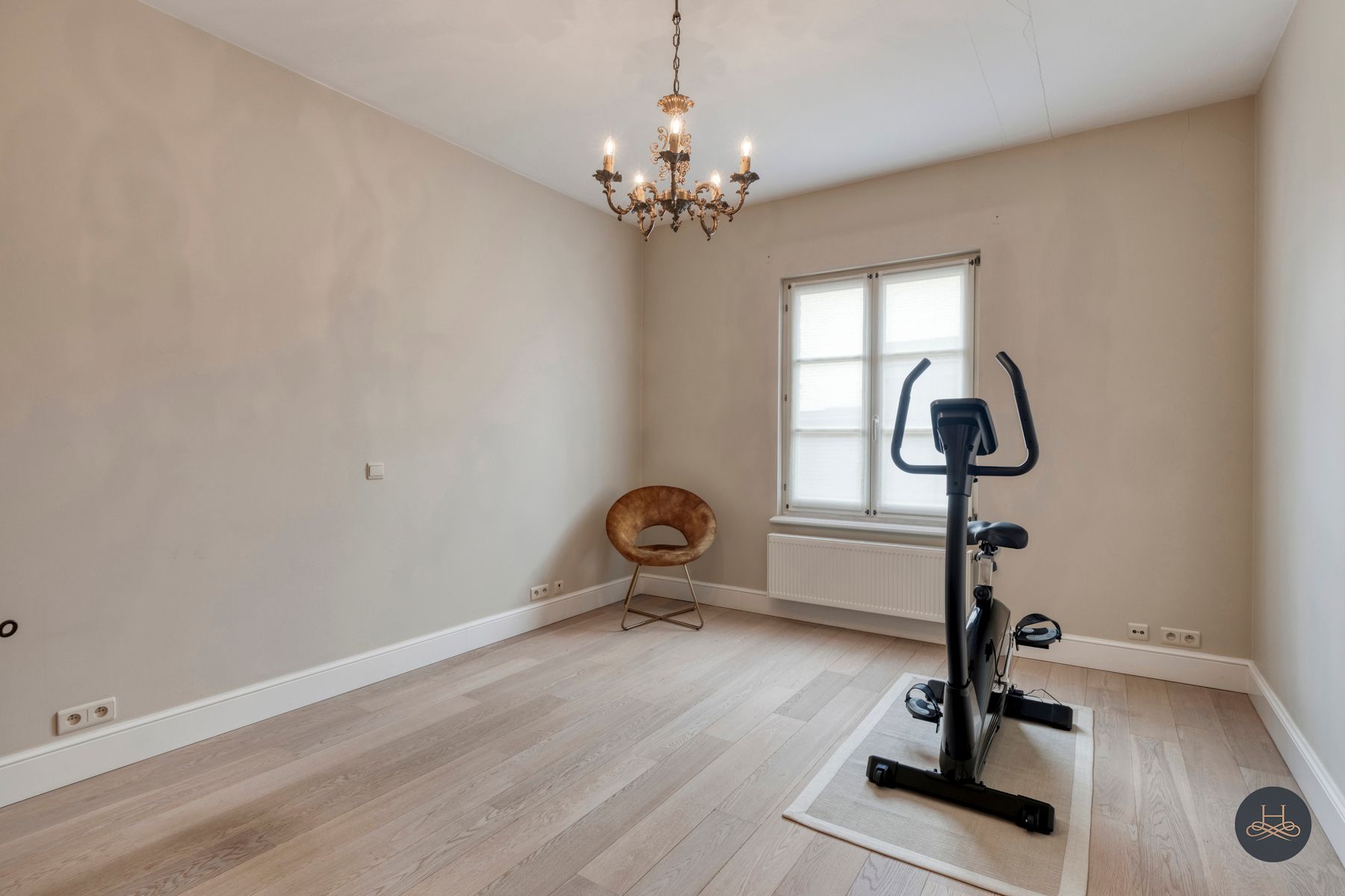 Exclusieve prachtig afgewerkte pastorijwoning met grote tuin foto 25