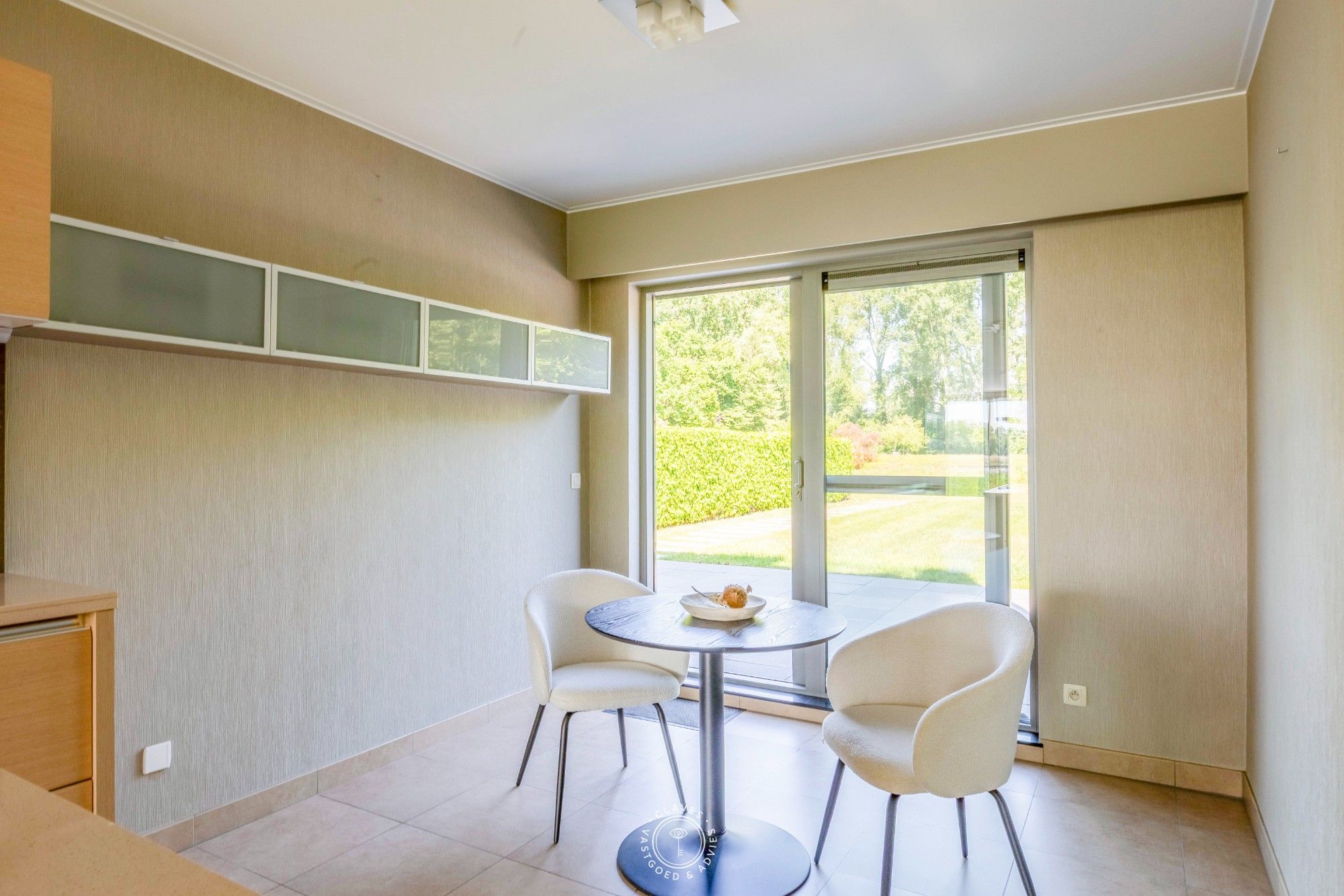 Lichtrijk duplex appartement met zicht op de Schelde foto 10