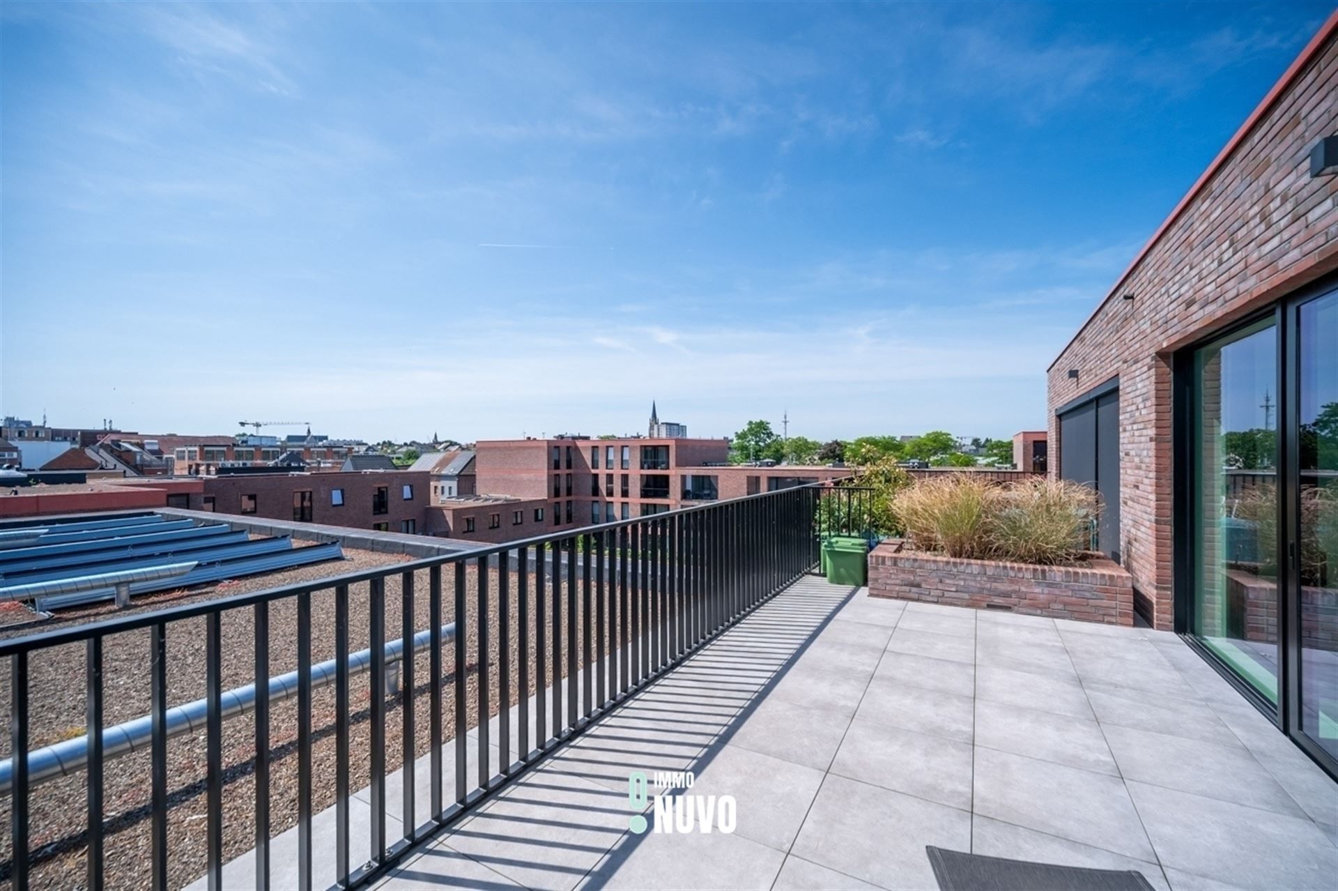 Recente Penthouse met 3 slaapkamers en ruim terras  foto 4