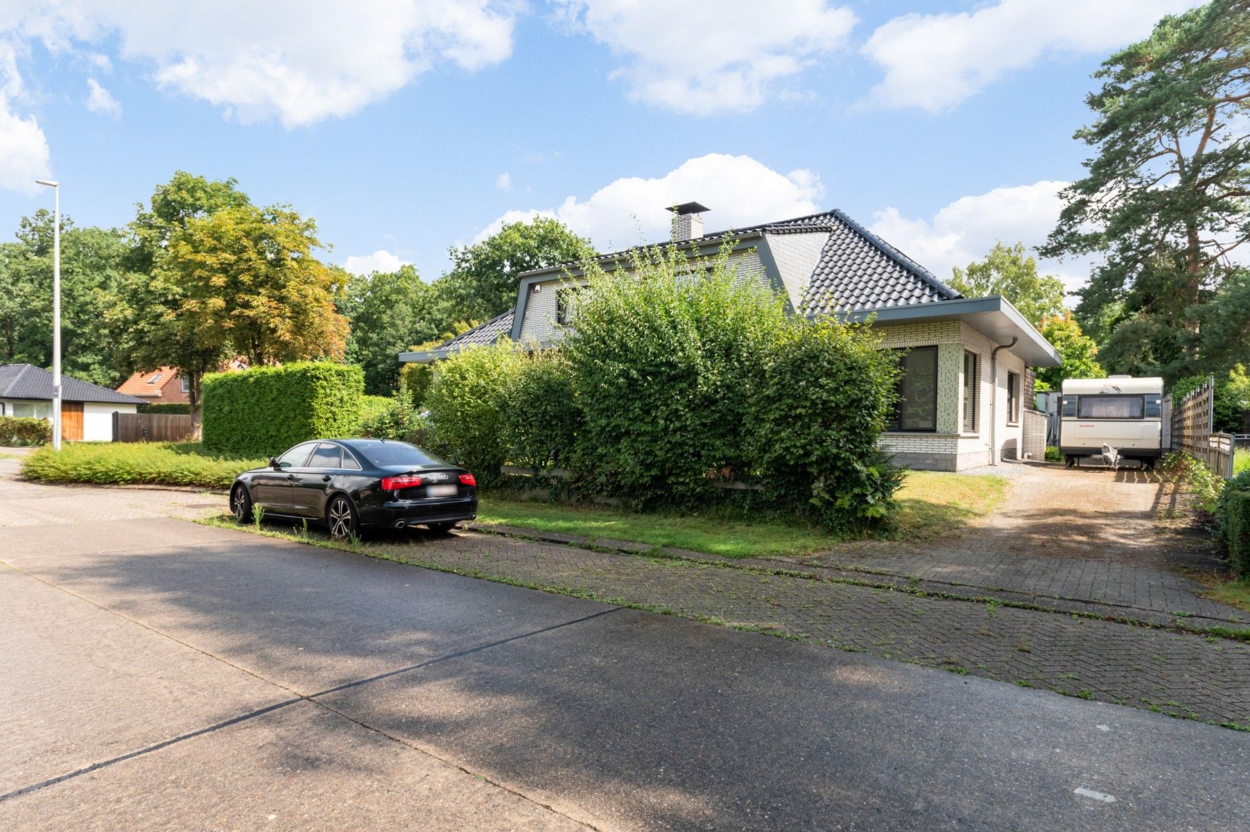 Ruime woning op uitstekende ligging foto 31
