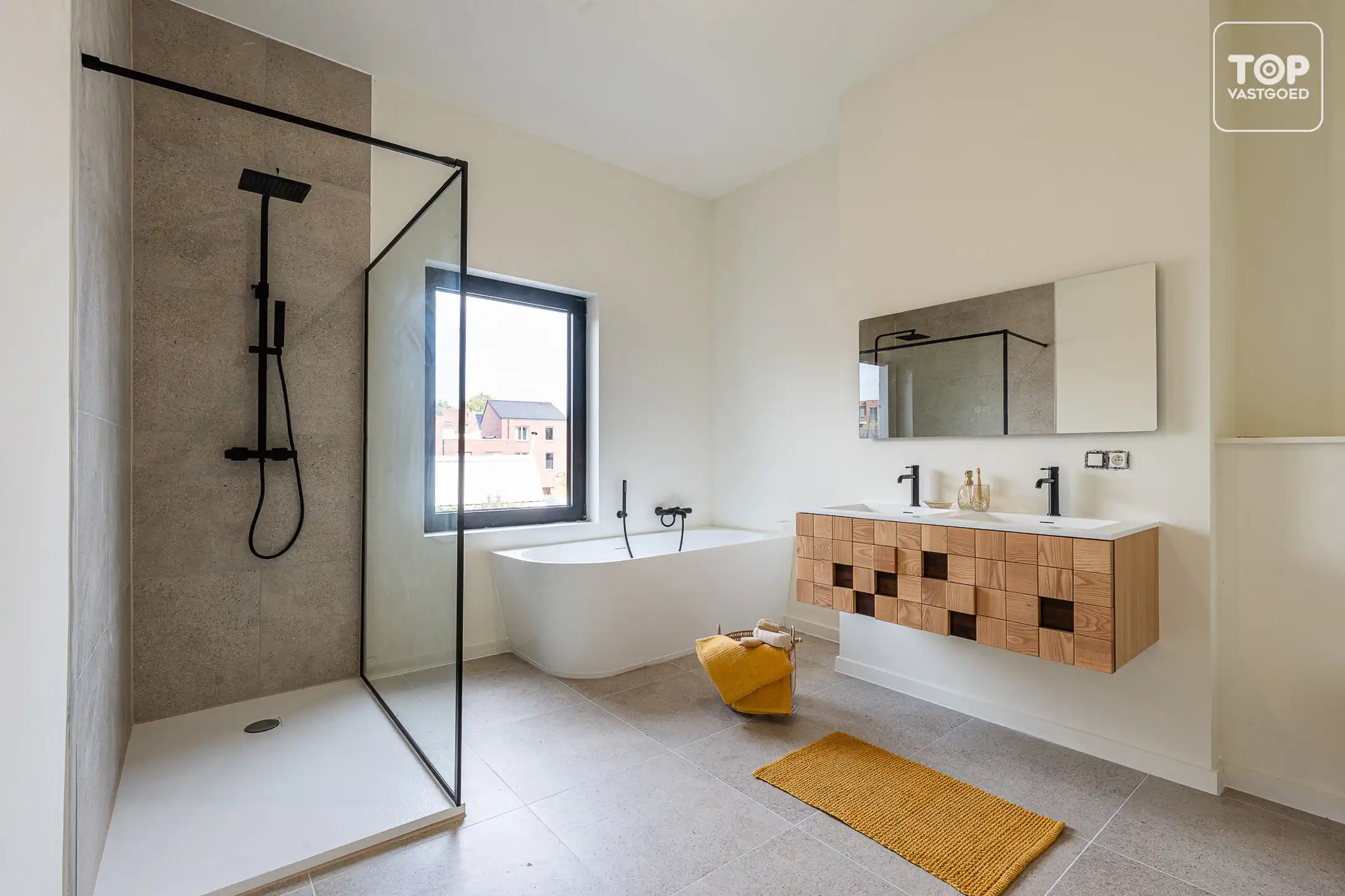 Totaal gerenoveerde woning met 3 slaapkamers en tuin (EPC A) foto 15
