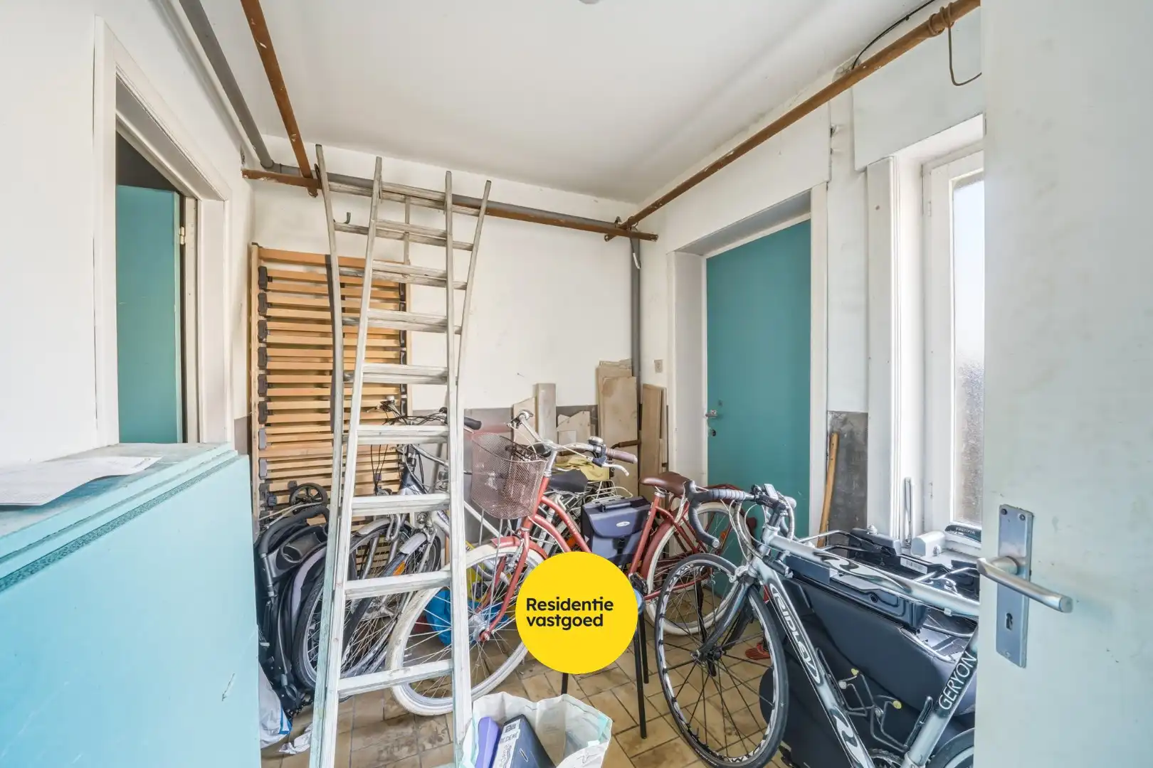 Opbrengsteigendom met 4 (vergunde) appartementen en garage te Bredene - Rendement 6,12% foto 3