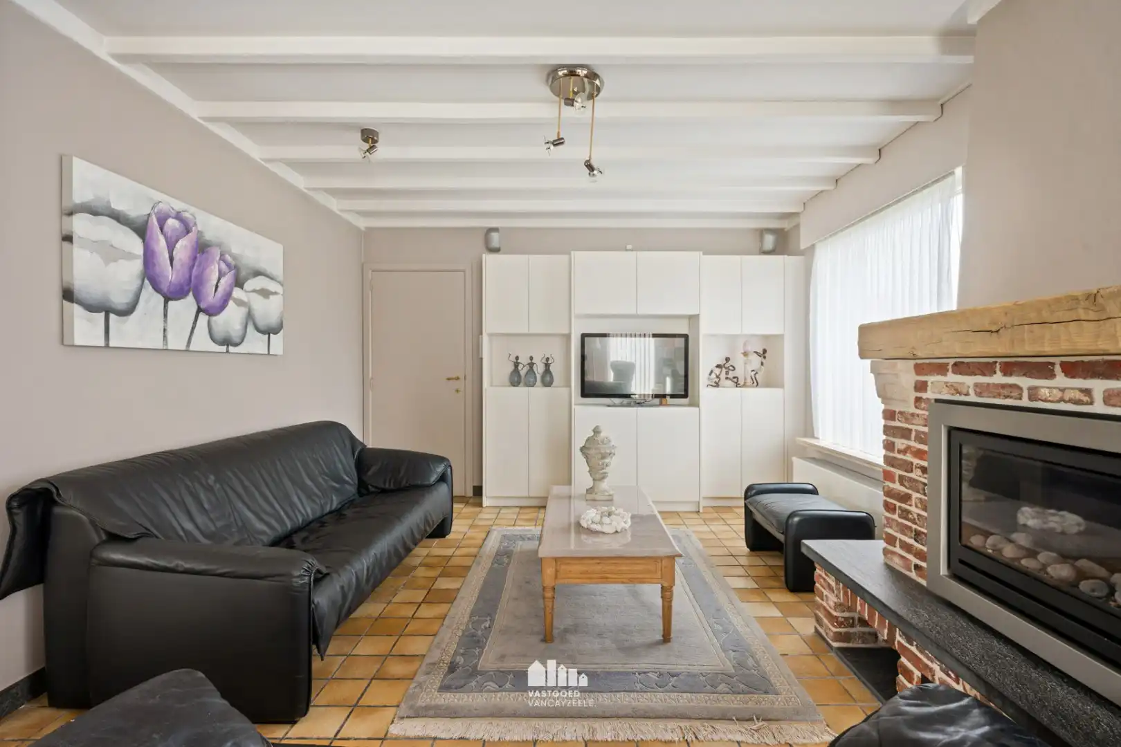 Instapklare villa met zonnige tuin op topligging in rustige wijk te Ieper    foto 11