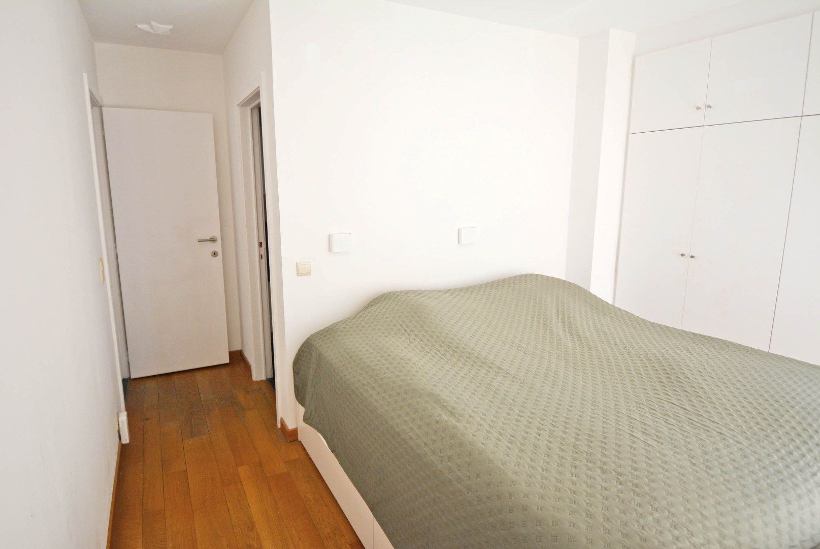 Lichtrijk 2-slaapkamerappartement vlakbij het Casino te Knokke foto 16